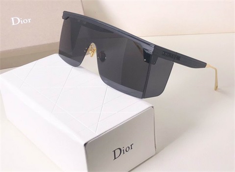 Dior sunglass-054